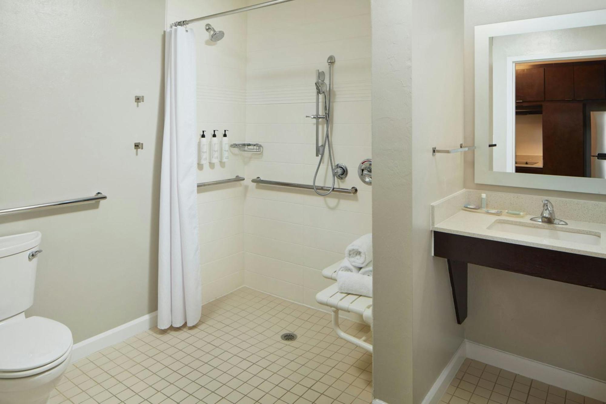 Towneplace Suites By Marriott Fort Myers אסטרו מראה חיצוני תמונה